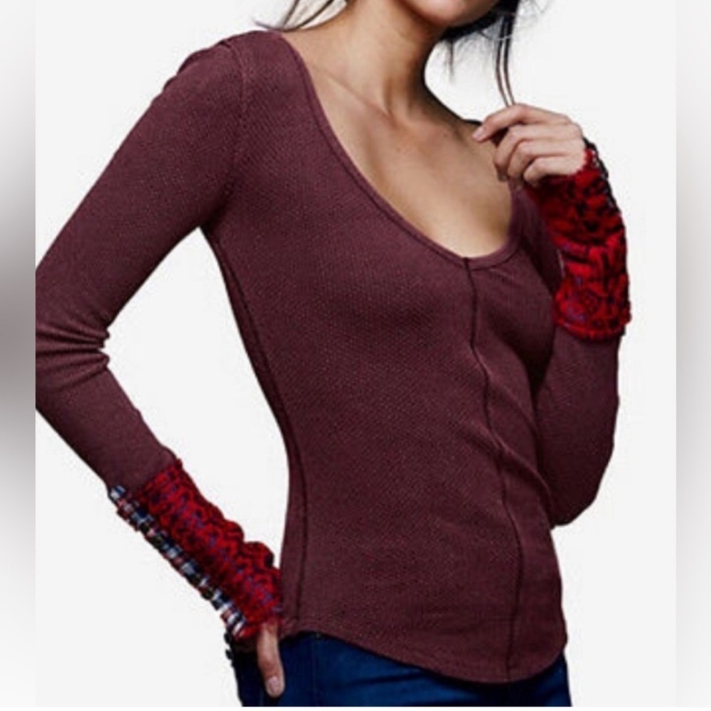 Free People Womens Art School Embroidered Cuff Waffle Knit Top Blouse size XS